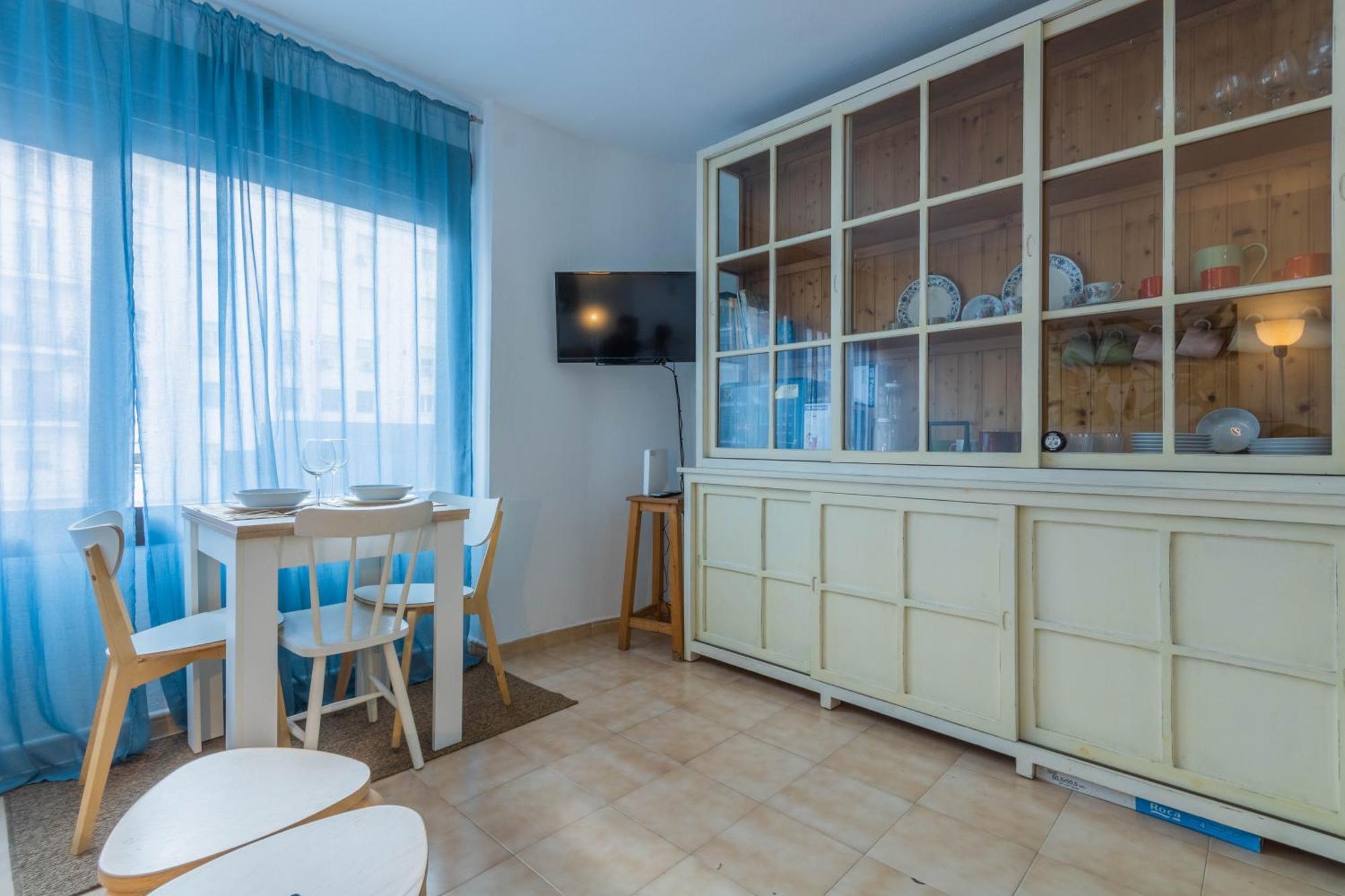 Nice And Cozy- 1Bd 1Bth- Triana Севілья Екстер'єр фото